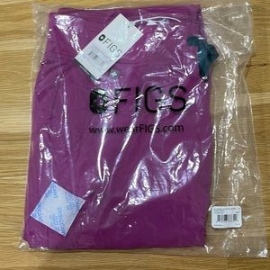 Figs small petite Zamora jogger in bright fuchia limited edition color